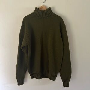 Vintage J Crew 100% Wool Mens Turtleneck